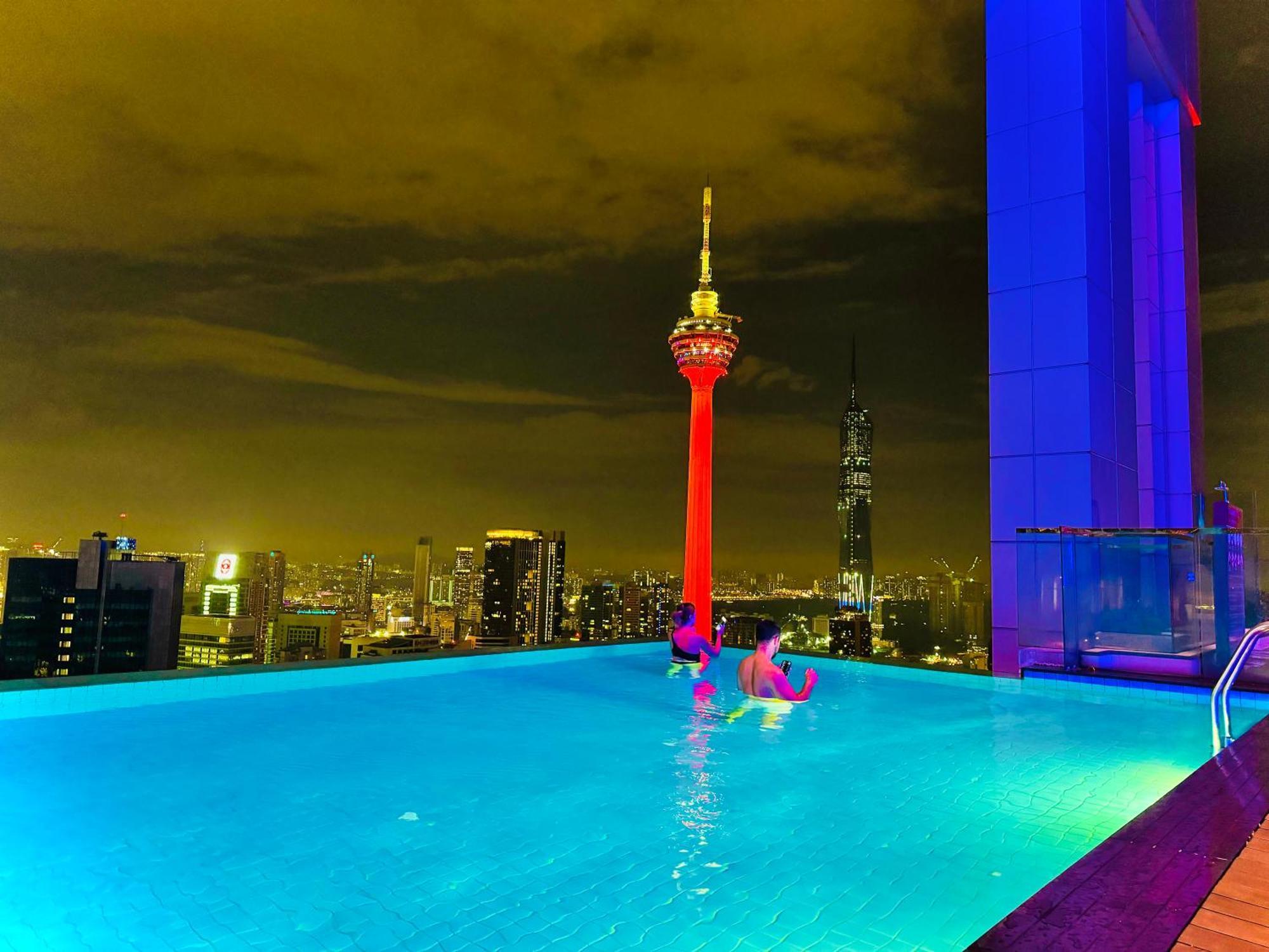 Platinum Klcc By Rainbow Suites Kuala Lumpur Esterno foto
