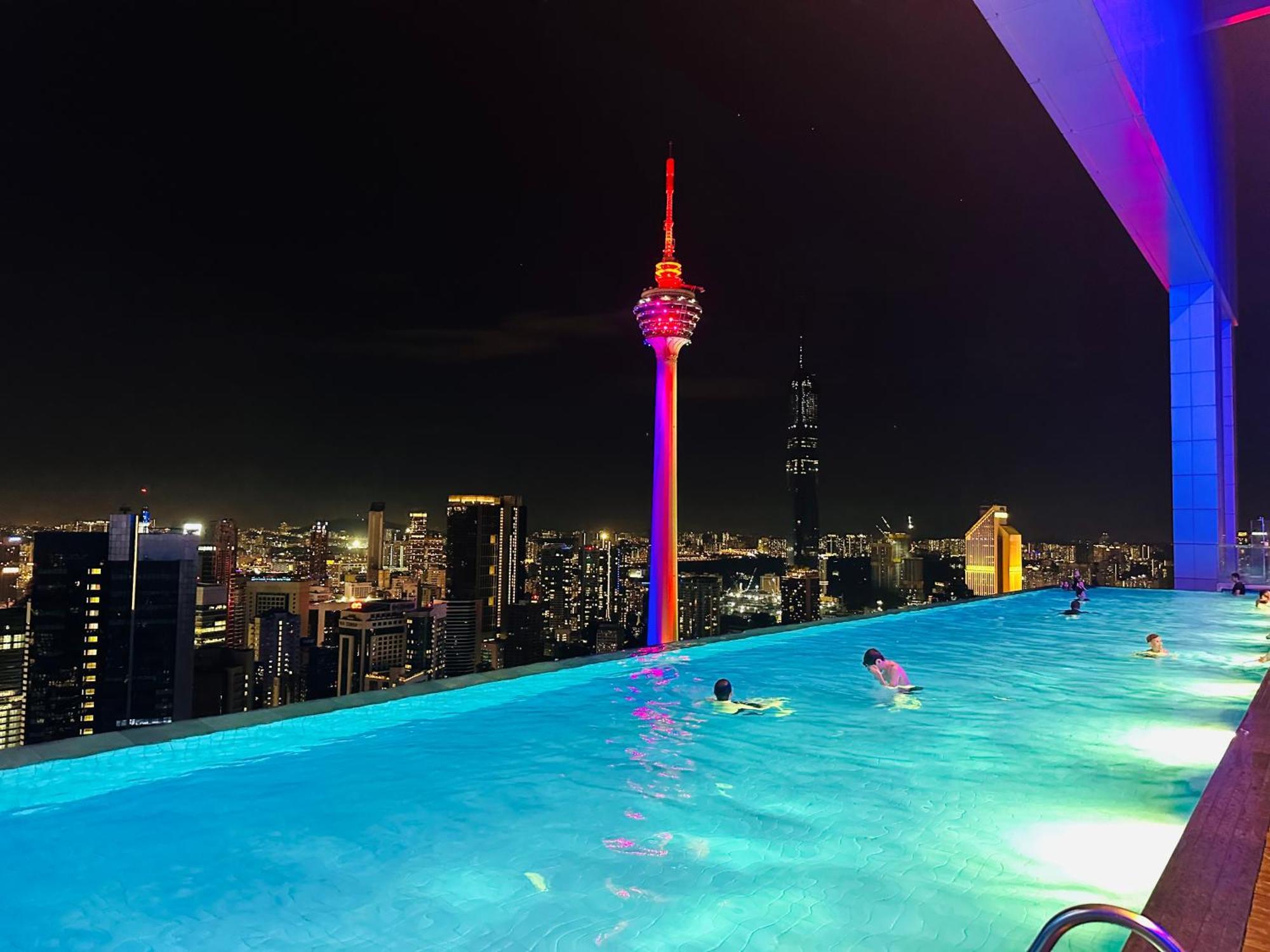 Platinum Klcc By Rainbow Suites Kuala Lumpur Esterno foto